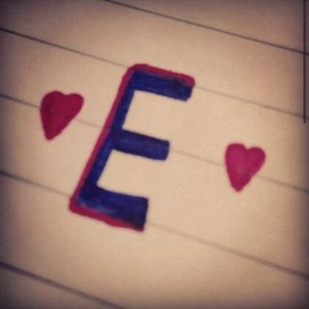 صور رومانسية حرف E